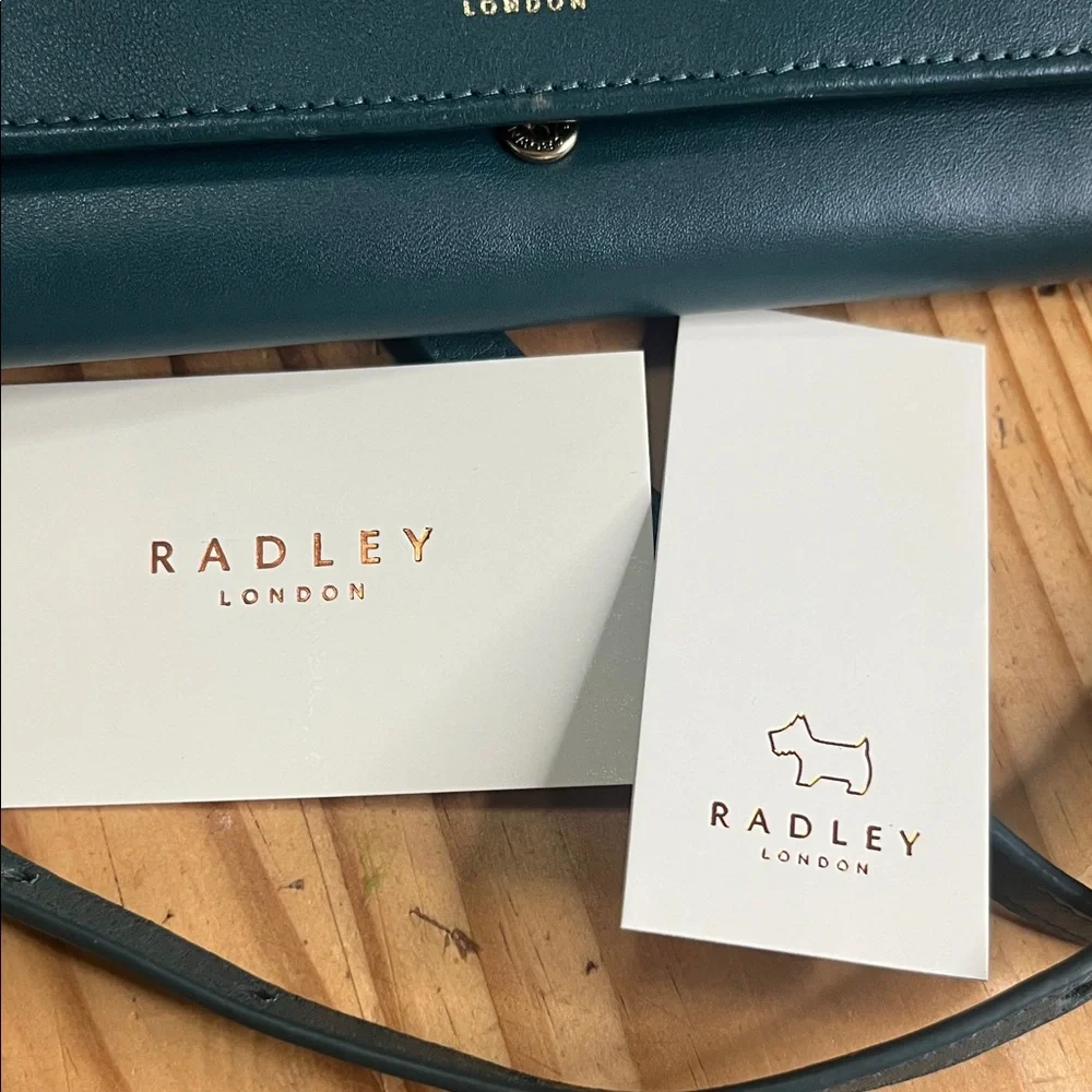 RADLEY LONDON Flapover Phone/credit card crossbody Blue Leather Crossbody Bag - Picture 10 of 12